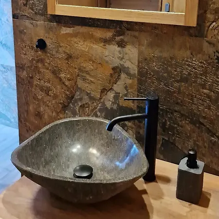 Srubová Tis * Hermanovice