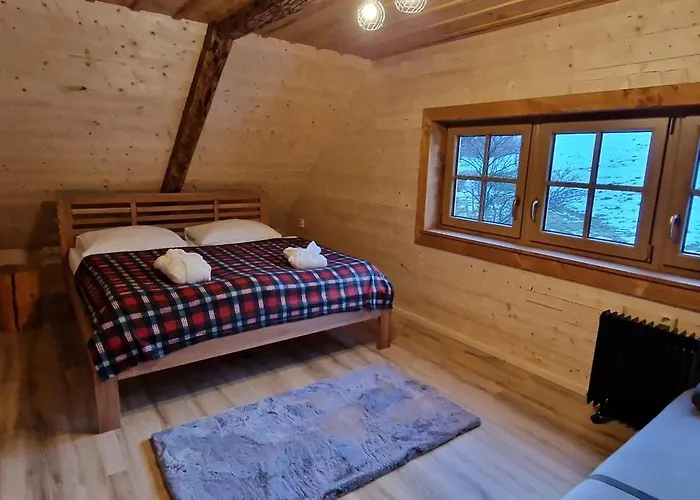 Casa de Férias Srubová Tis